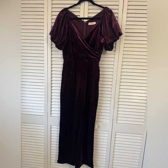 Ivy City Co Velvet Jumpsuit - Picture 8 of 8